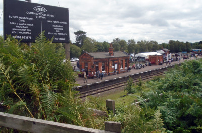 quorn station sign.jpg