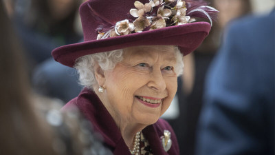 Her-Majesty-The-Queen-800x450.jpg